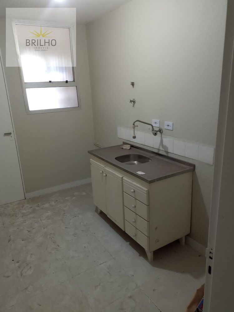 Apartamento para alugar com 2 quartos, 50m² - Foto 14