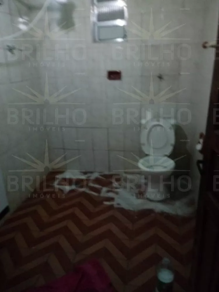 Sobrado à venda com 4 quartos, 200m² - Foto 4