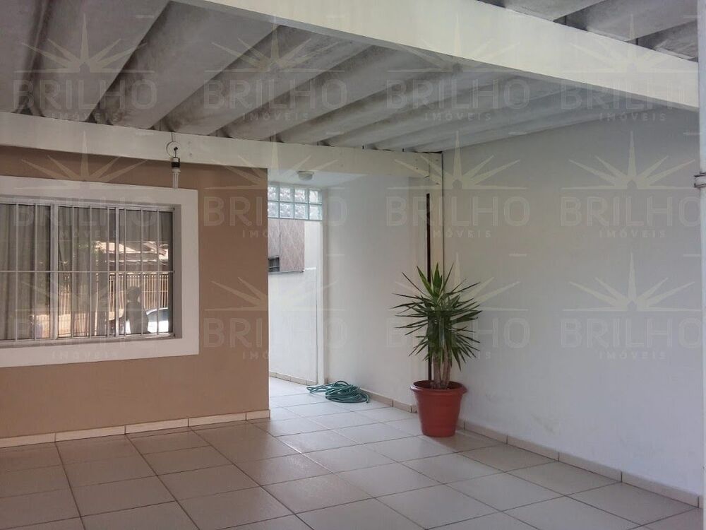 Sobrado à venda com 3 quartos, 232m² - Foto 4