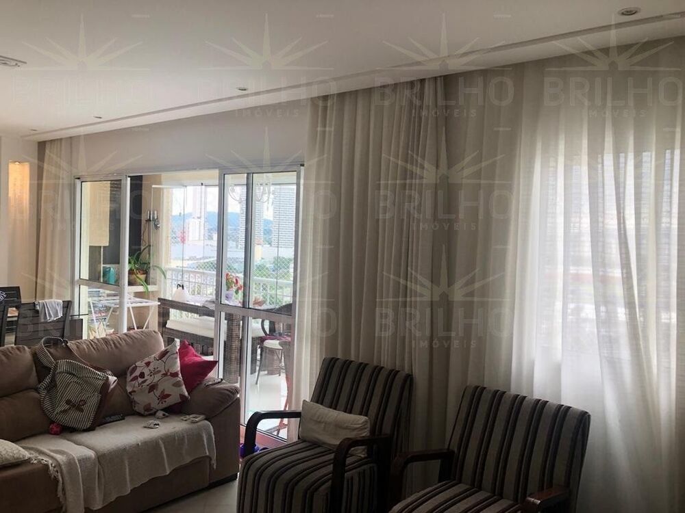 Apartamento à venda com 3 quartos, 115m² - Foto 6