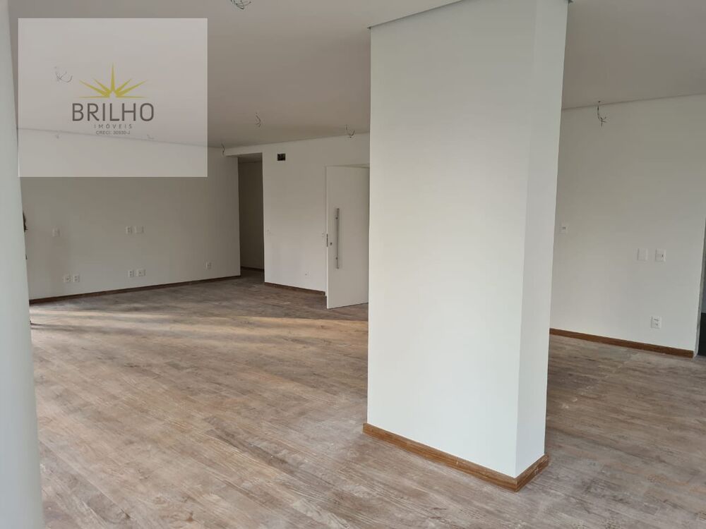 Apartamento, 3 quartos, 205 m² - Foto 1