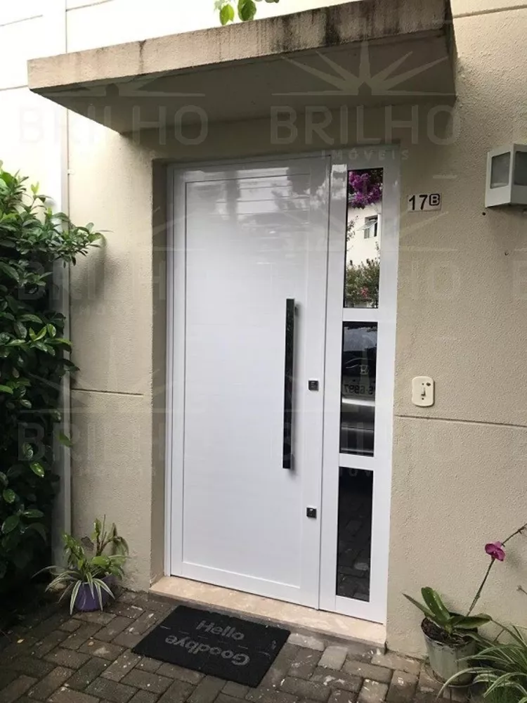 Casa de Condomínio para alugar com 3 quartos, 98m² - Foto 1