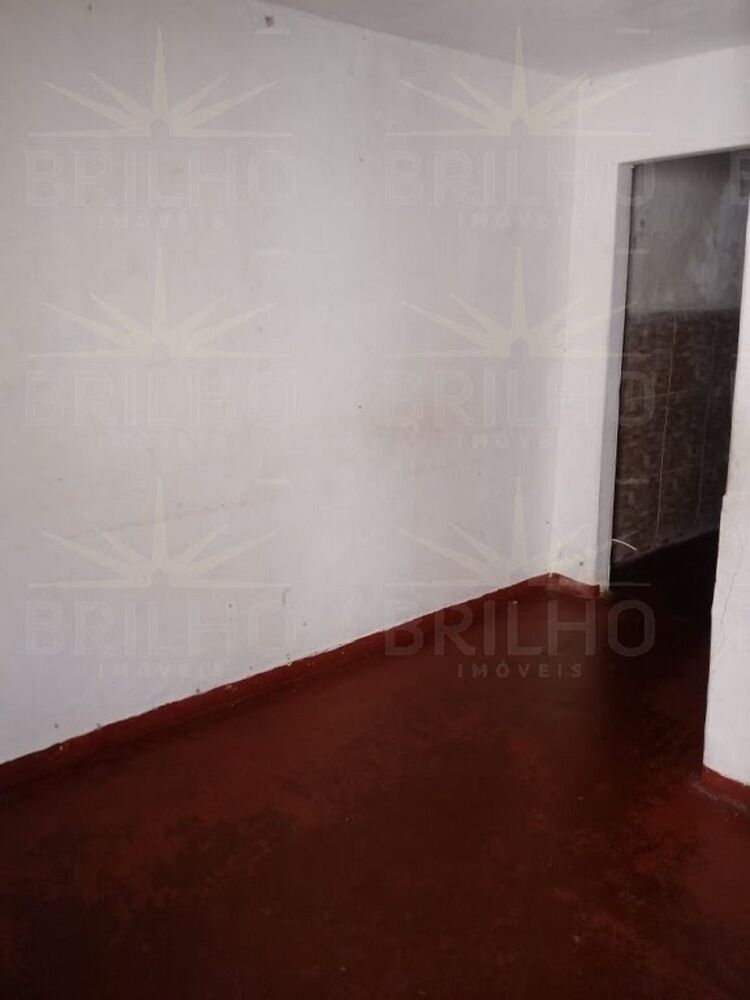 Casa à venda e aluguel com 3 quartos, 250m² - Foto 8