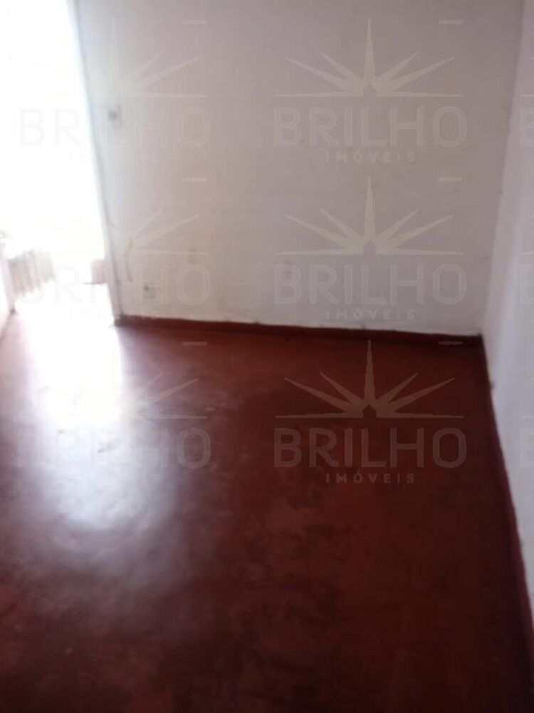 Casa à venda e aluguel com 3 quartos, 250m² - Foto 9