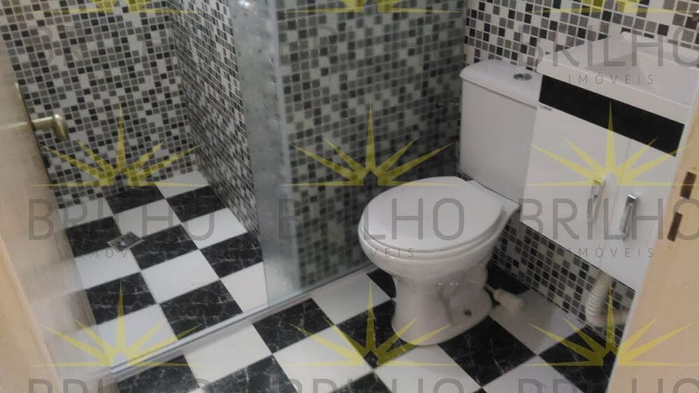 Sobrado para alugar com 4 quartos - Foto 1