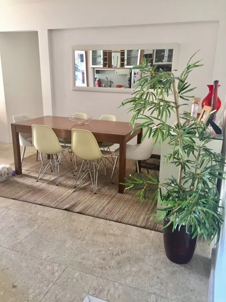 Apartamento à venda com 3 quartos, 85m² - Foto 2