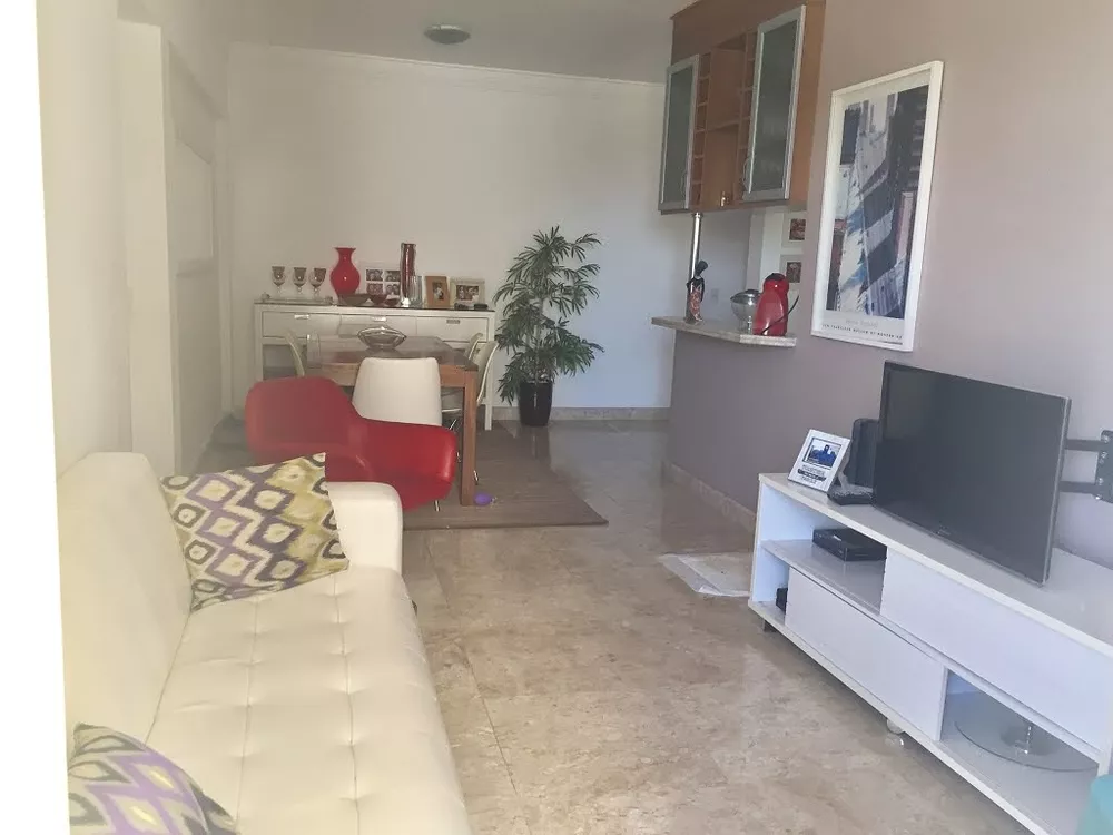 Apartamento à venda com 3 quartos, 85m² - Foto 1