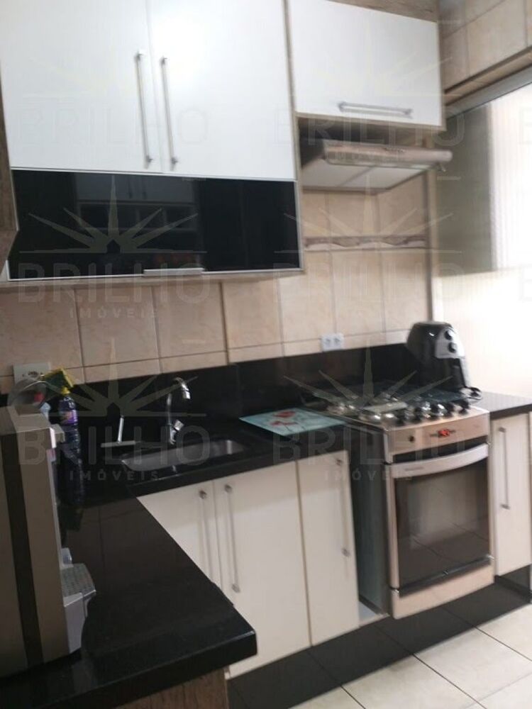 Apartamento à venda com 2 quartos, 65m² - Foto 17