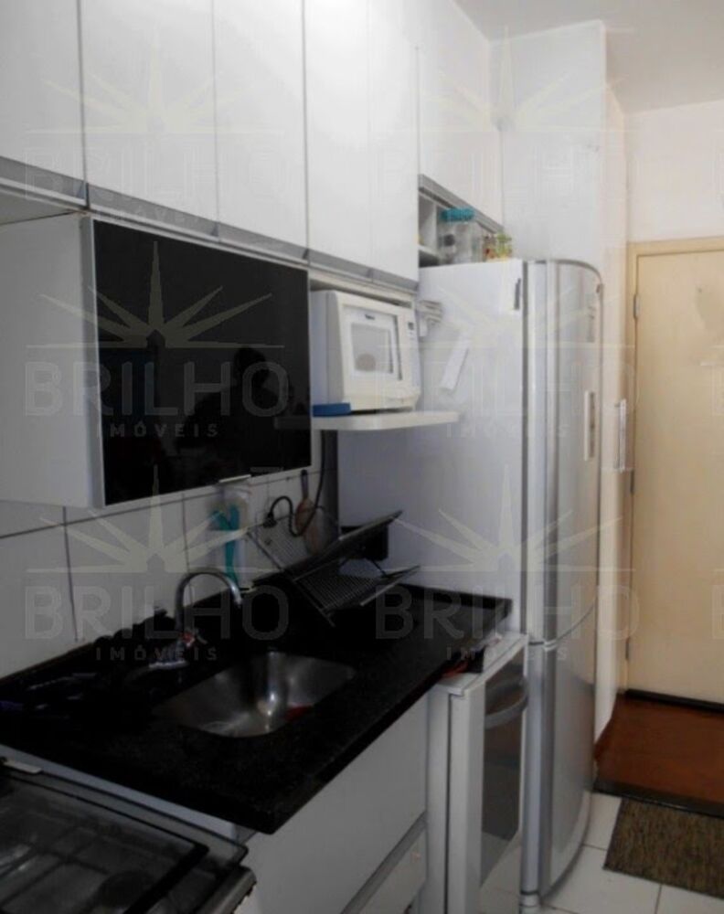 Apartamento à venda com 3 quartos, 65m² - Foto 3