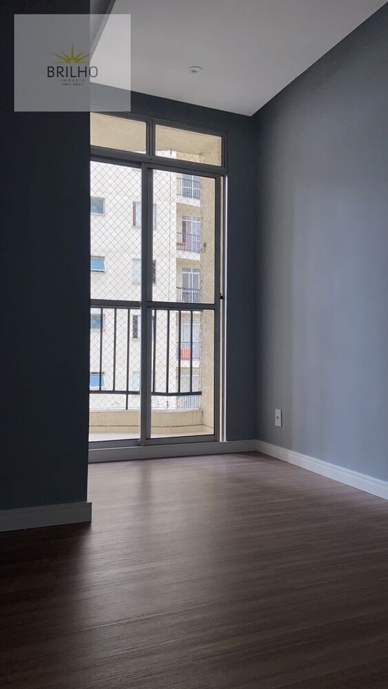 Apartamento à venda com 2 quartos, 47m² - Foto 2