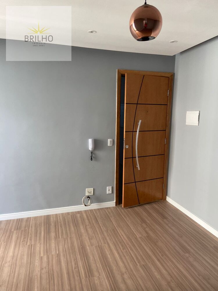 Apartamento à venda com 2 quartos, 47m² - Foto 3