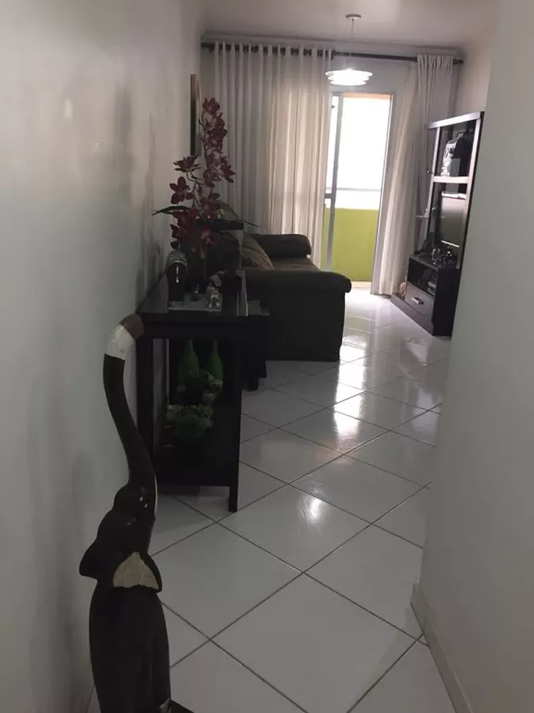 Apartamento à venda com 3 quartos - Foto 7