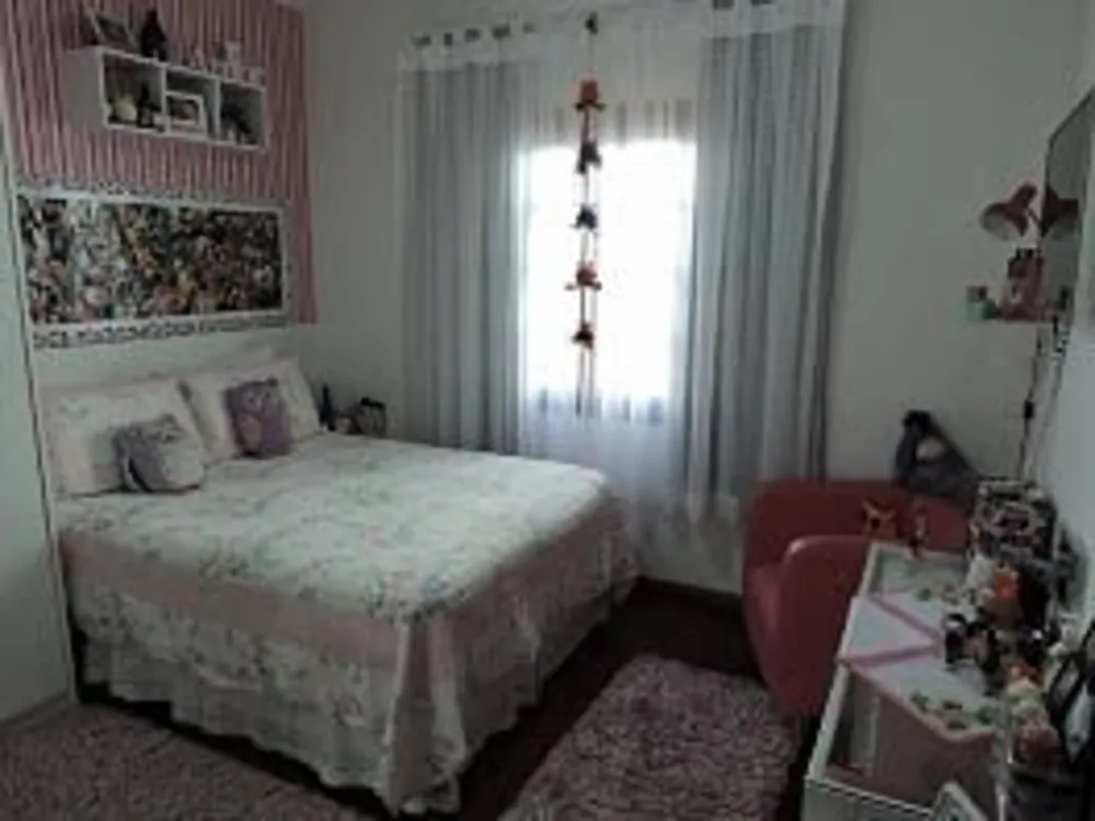 Sobrado, 4 quartos, 319 m² - Foto 2