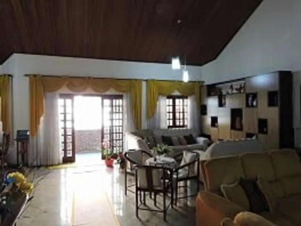 Sobrado, 4 quartos, 319 m² - Foto 1