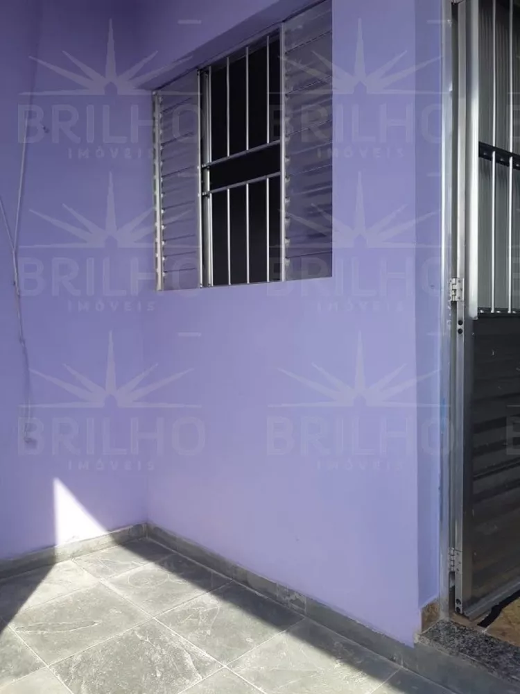 Casa para alugar com 1 quarto, 40m² - Foto 3