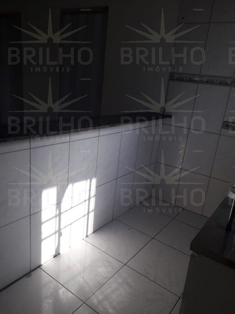 Casa para alugar com 2 quartos, 125m² - Foto 8