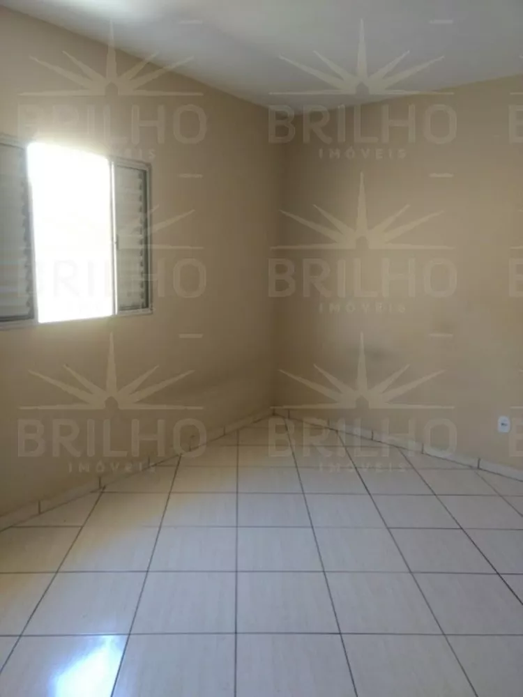 Casa à venda com 3 quartos, 198m² - Foto 3