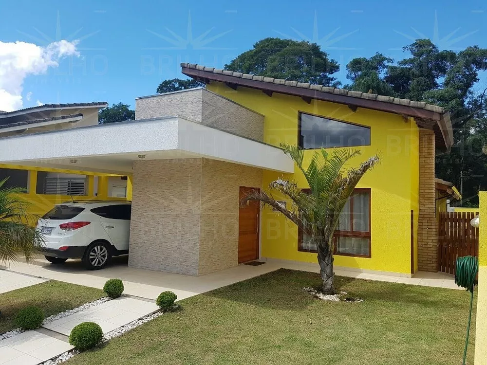 Casa à venda com 3 quartos, 250m² - Foto 1