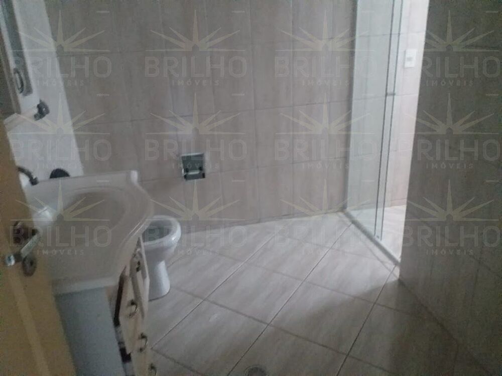 Sobrado, 3 quartos, 271 m² - Foto 1