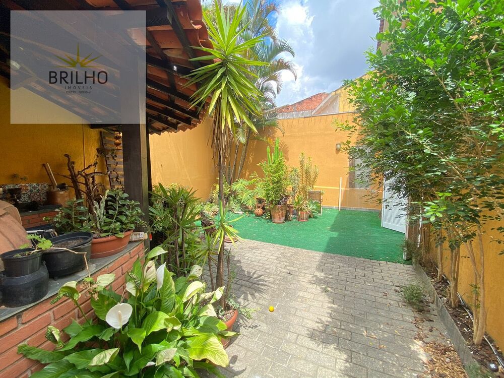 Sobrado à venda com 4 quartos, 250m² - Foto 3