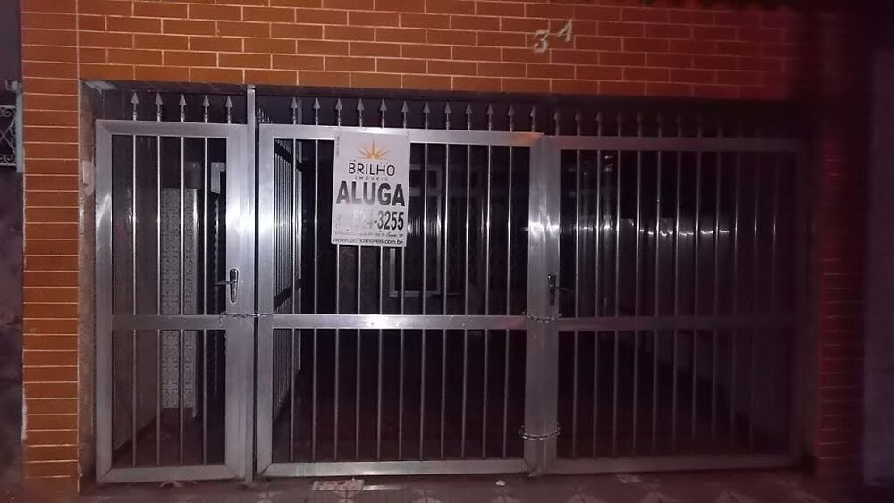 Sobrado para alugar com 3 quartos - Foto 1