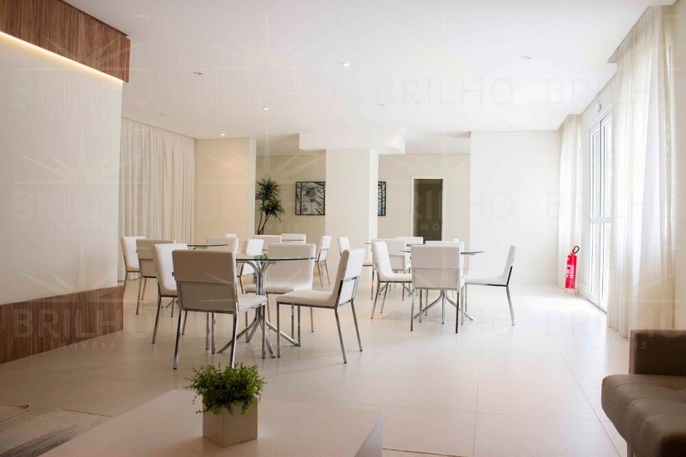 Apartamento para alugar com 2 quartos, 50m² - Foto 2