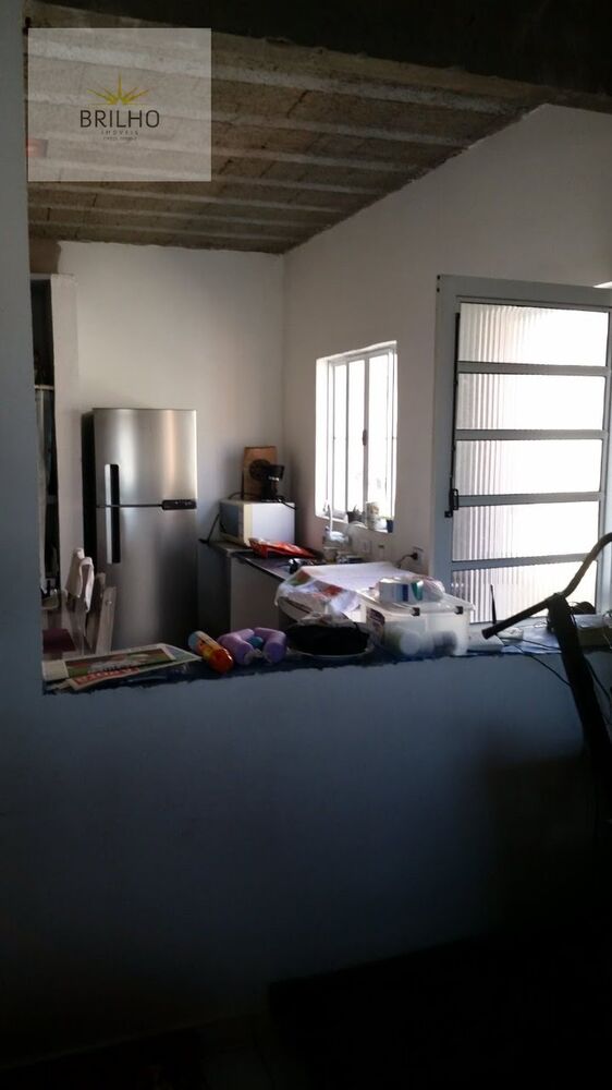 Casa, 5 quartos, 228 m² - Foto 1