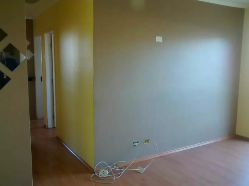 Apartamento à venda com 3 quartos, 60m² - Foto 2