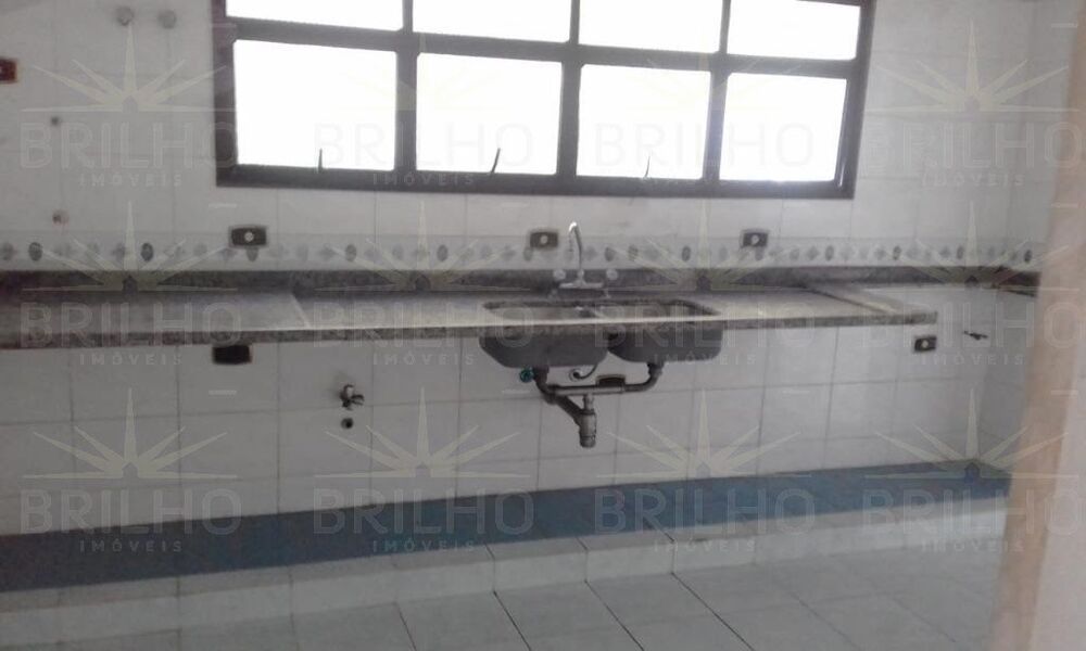 Sobrado à venda e aluguel com 4 quartos, 324m² - Foto 6