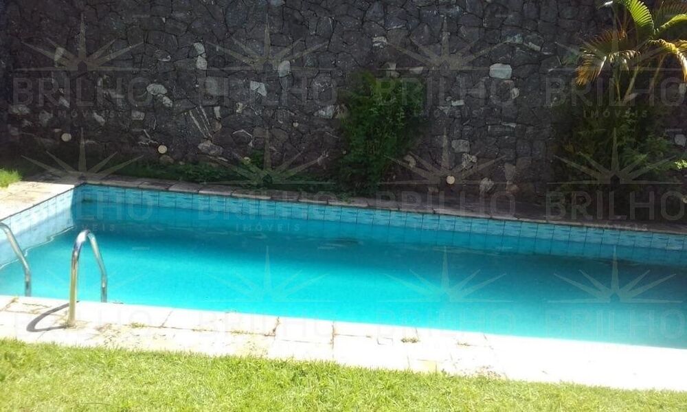 Sobrado à venda e aluguel com 4 quartos, 324m² - Foto 4