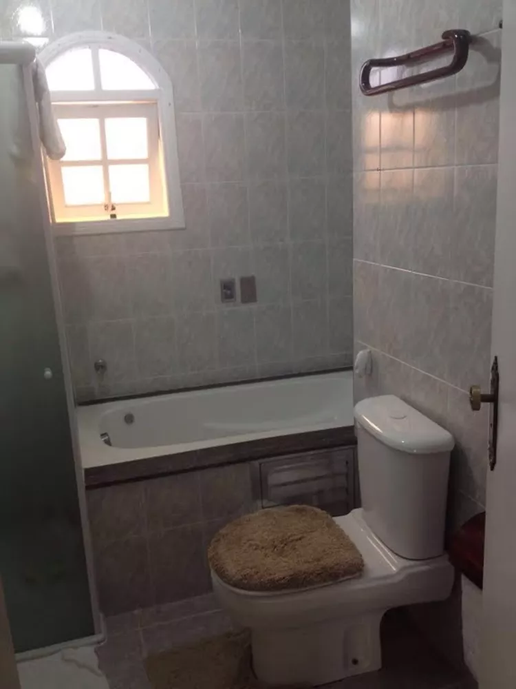 Casa à venda com 3 quartos, 250m² - Foto 12