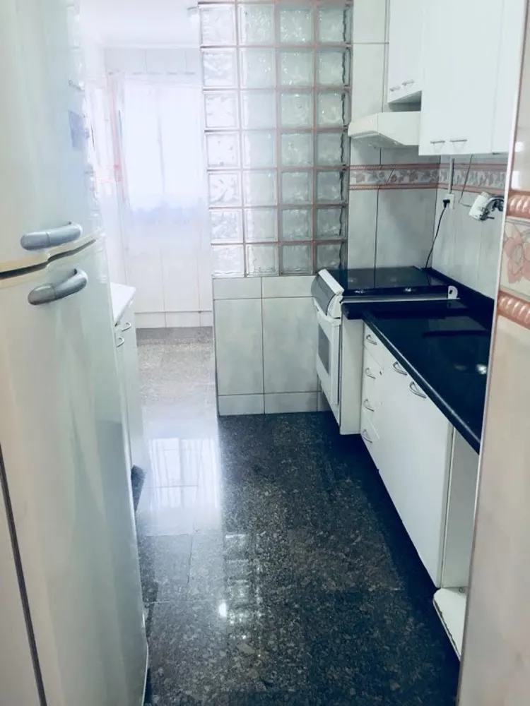 Apartamento para alugar com 2 quartos, 61m² - Foto 3