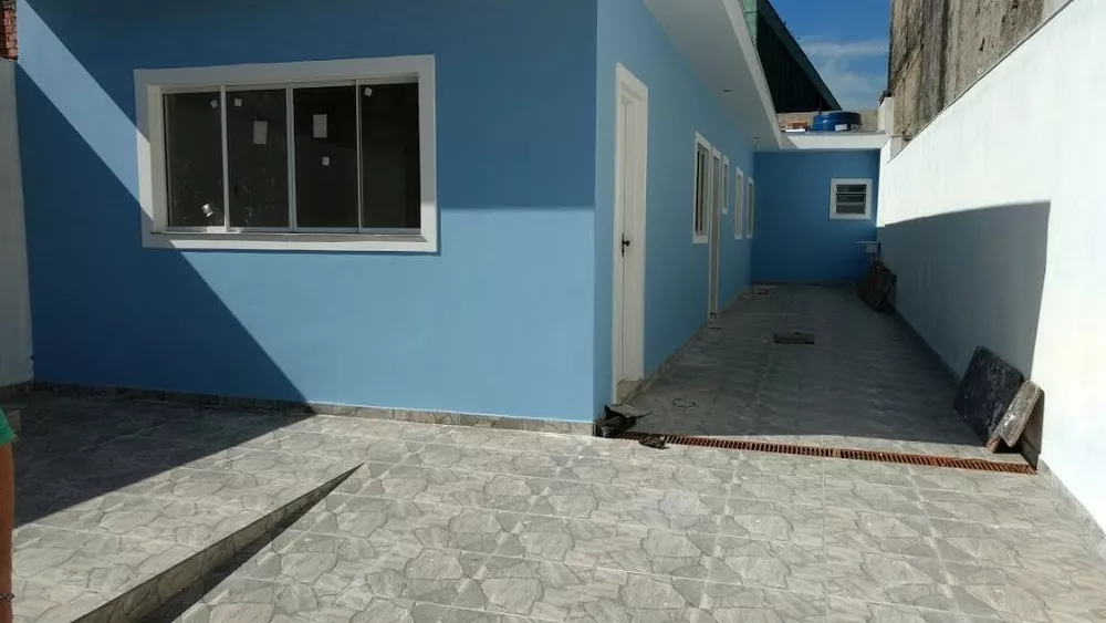 Casa à venda com 2 quartos, 150m² - Foto 2