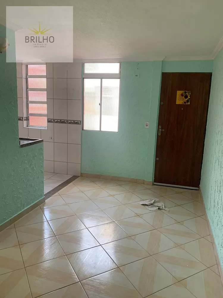 Apartamento à venda com 2 quartos, 42m² - Foto 1