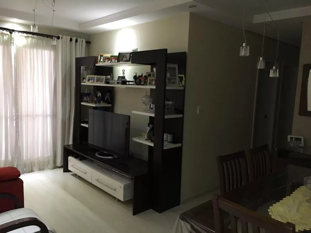 Apartamento à venda com 3 quartos - Foto 1