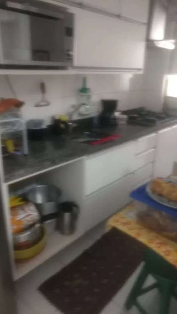 Apartamento à venda com 2 quartos, 75m² - Foto 4