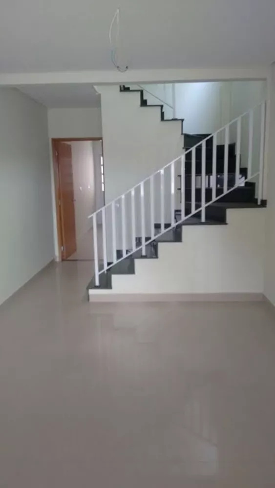 Sobrado, 4 quartos, 160 m² - Foto 1