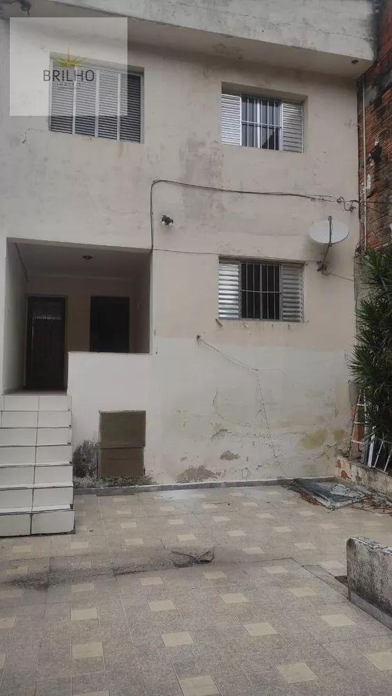 Sobrado, 3 quartos, 240 m² - Foto 1