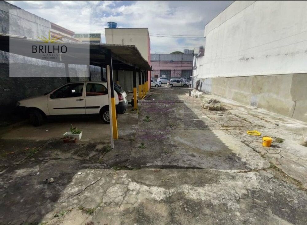 Sobrado para alugar com 2 quartos, 375m² - Foto 12