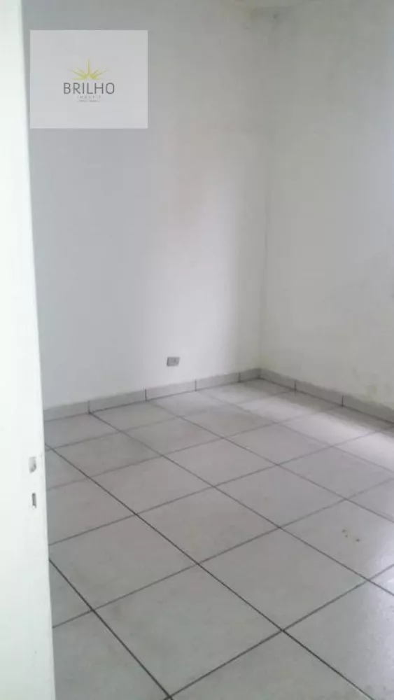 Apartamento à venda com 3 quartos - Foto 4