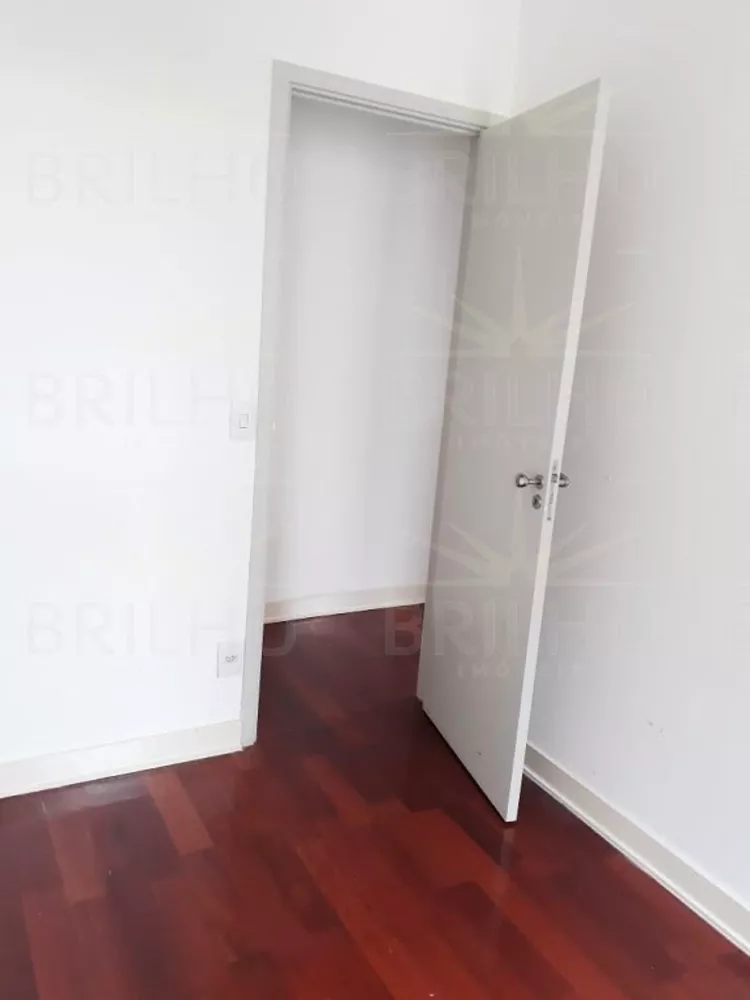 Apartamento para alugar com 3 quartos, 65m² - Foto 2