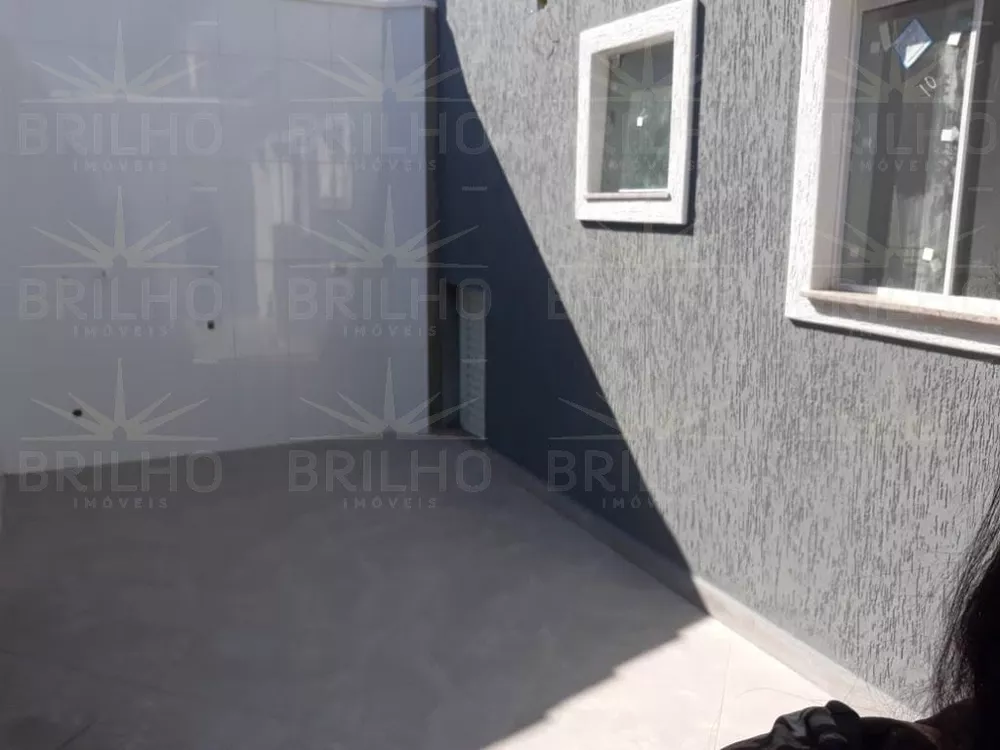 Sobrado à venda com 2 quartos, 64m² - Foto 2