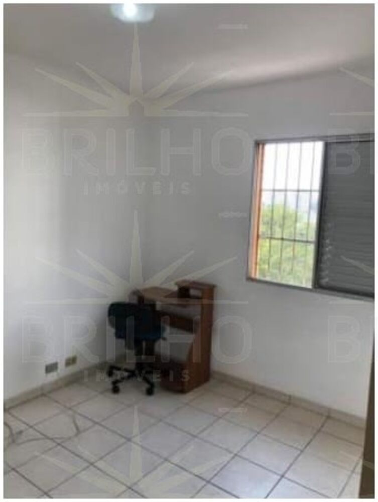 Apartamento para alugar com 2 quartos, 70m² - Foto 8