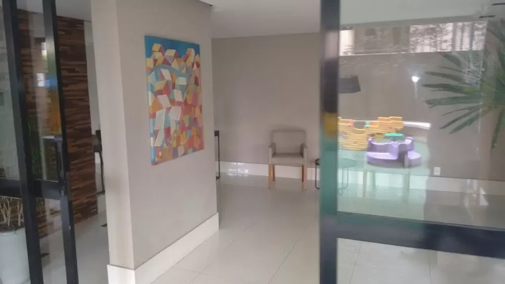 Apartamento à venda com 3 quartos, 80m² - Foto 3