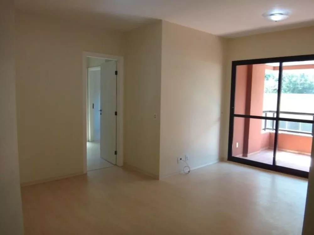 Apartamento à venda com 3 quartos, 80m² - Foto 1