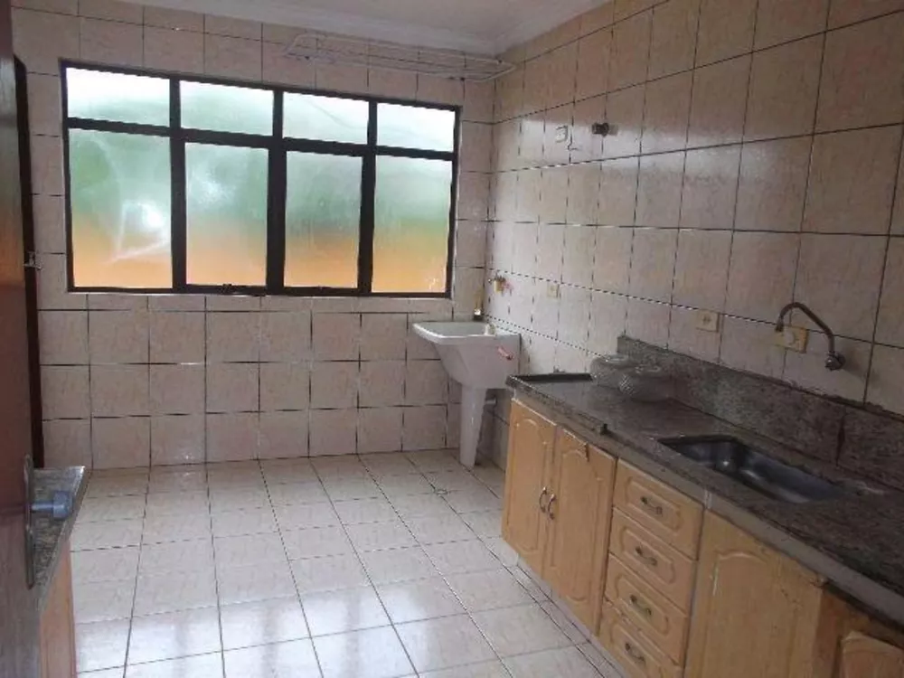 Apartamento à venda com 2 quartos, 61m² - Foto 2