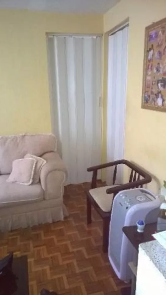 Apartamento à venda com 2 quartos, 48m² - Foto 3