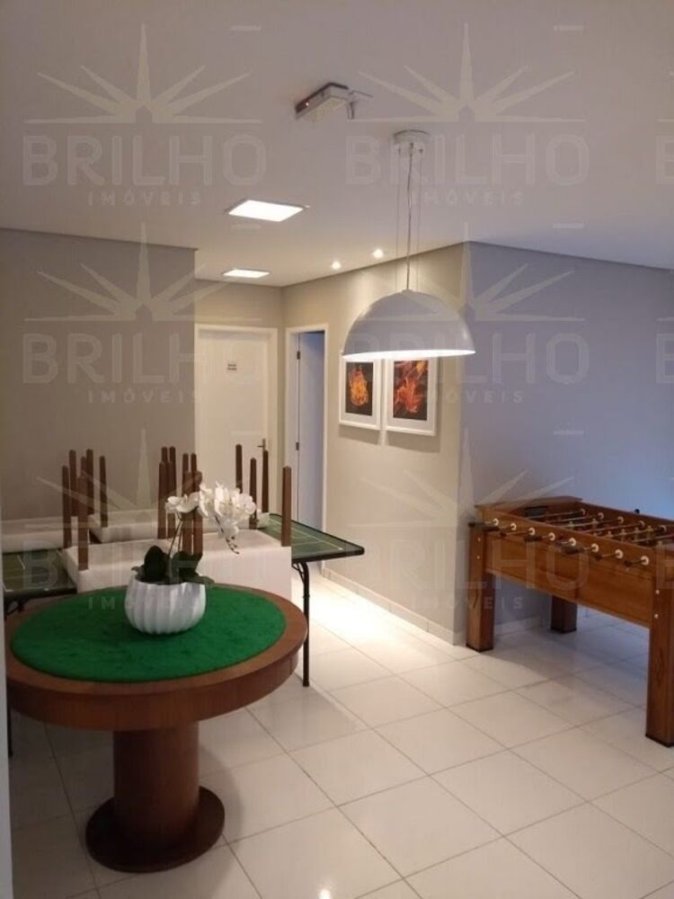 Apartamento à venda com 2 quartos, 65m² - Foto 2
