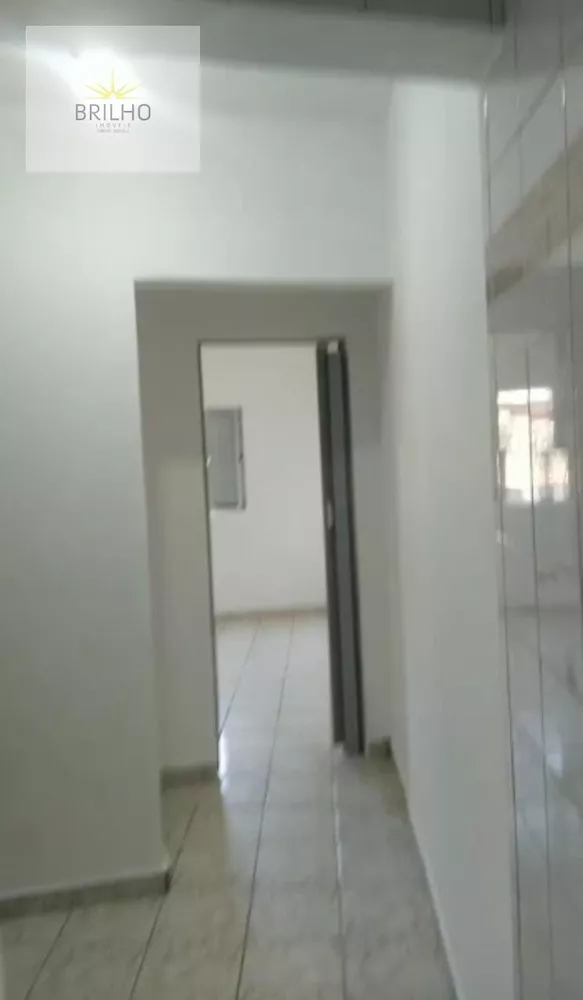 Sobrado à venda com 1 quarto, 100m² - Foto 4