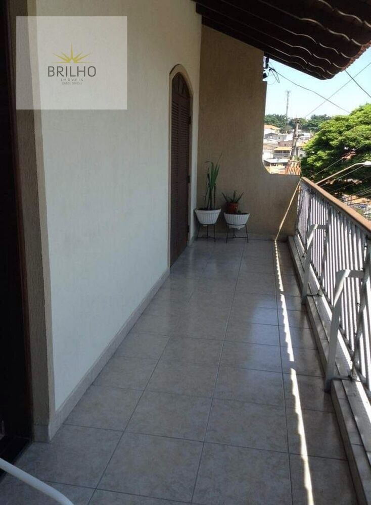 Casa, 3 quartos, 198 m² - Foto 3
